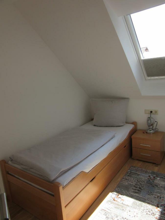 Feriendomizil Taupadel Apartment Burgel  Bagian luar foto